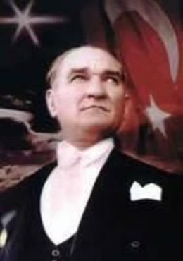 Tuğçe Özkan