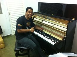 Carlos Andre Soviano de queiroz